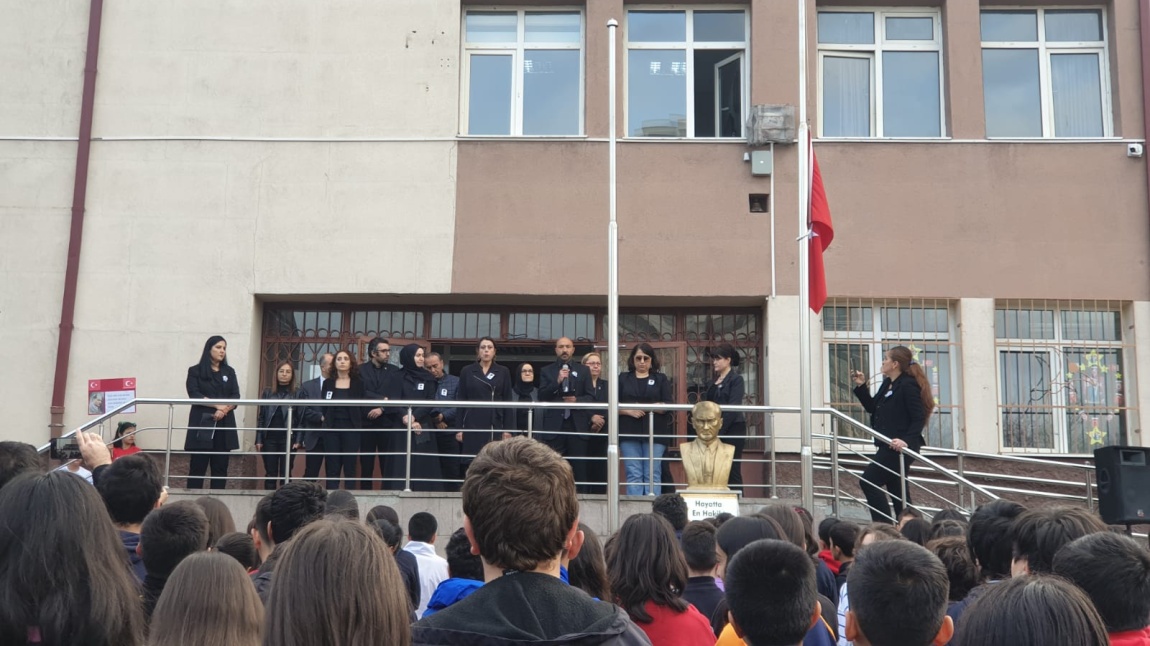 10 Kasım Töreni ile Atatürk'ü Andık